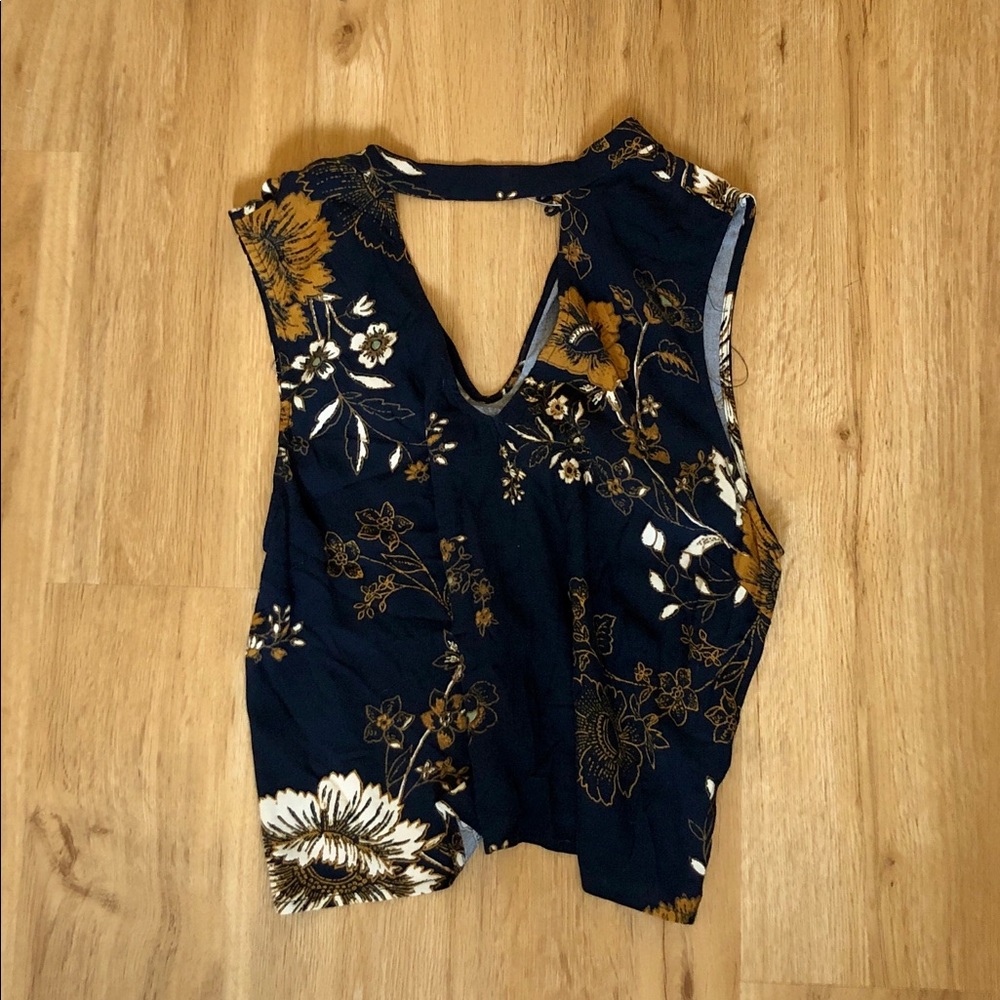 floral print tank top